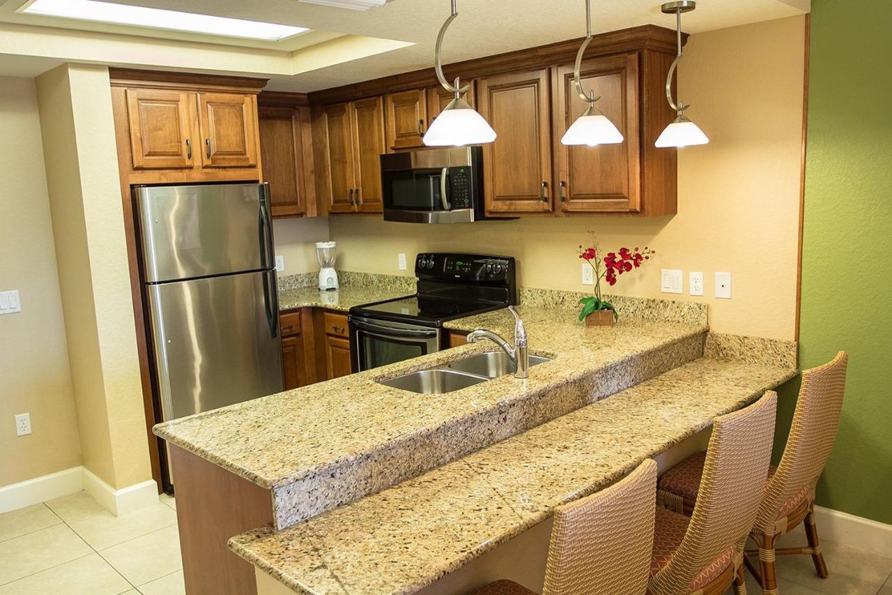 Stunning Condo Near Universal Studios Williamsburg Exteriör bild